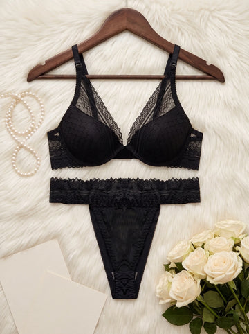 Classic Black Lace Lingerie Set